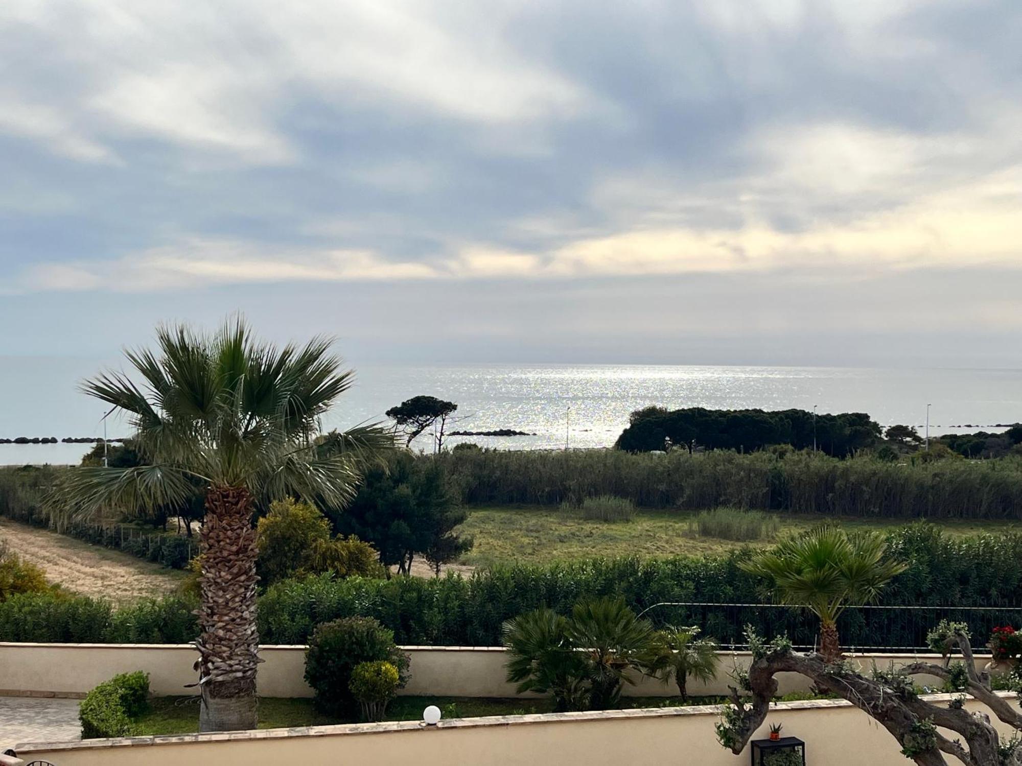 Domus Mare Luxury Apartman San Leone Kültér fotó